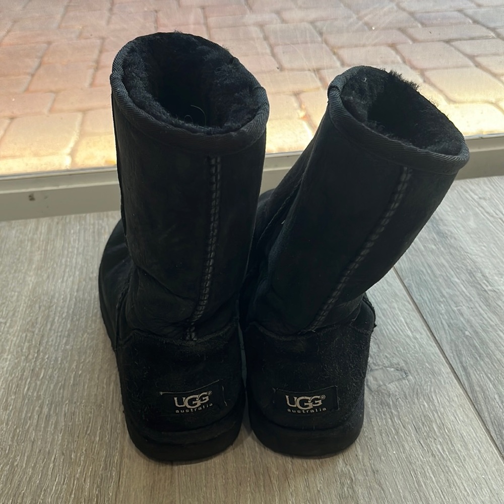 Black UGG boots size 8